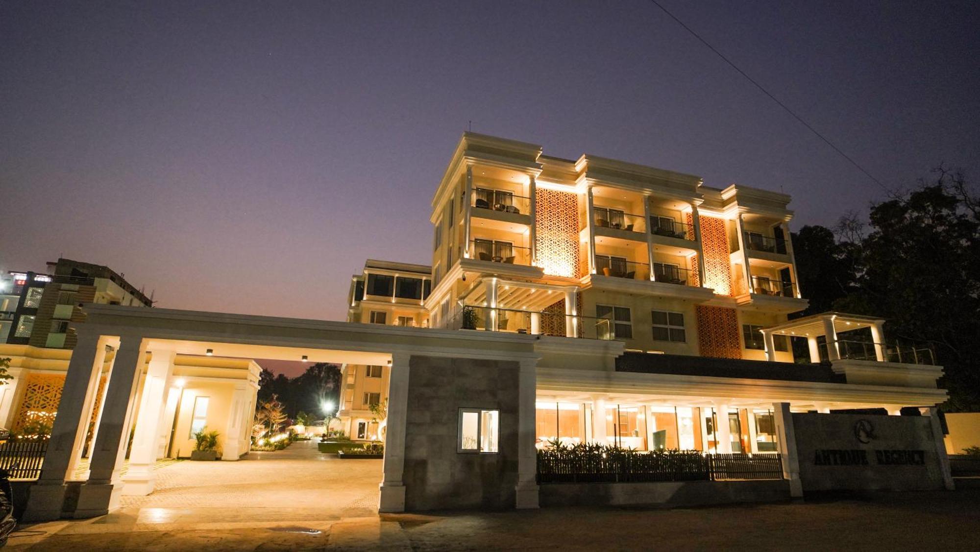 Antique Regency !! Luxurious Hotel In Digha !! Exteriér fotografie