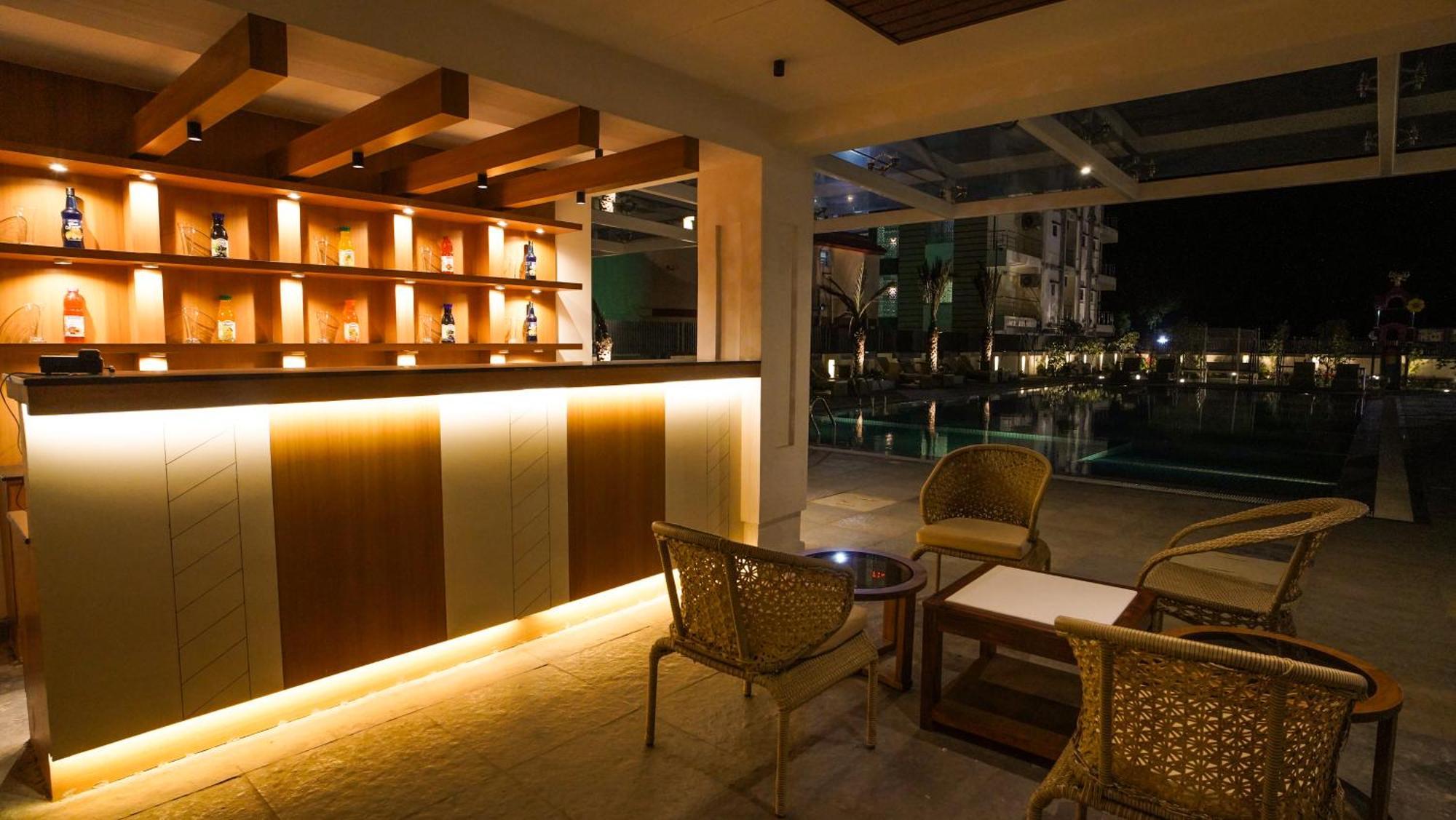 Antique Regency !! Luxurious Hotel In Digha !! Exteriér fotografie
